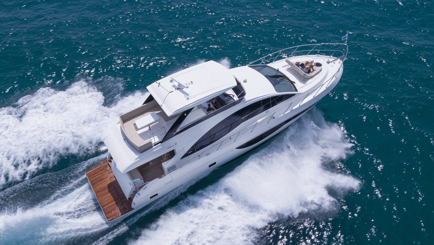 Major Factory Incentives On 63 Flybridge Boat Show Demo