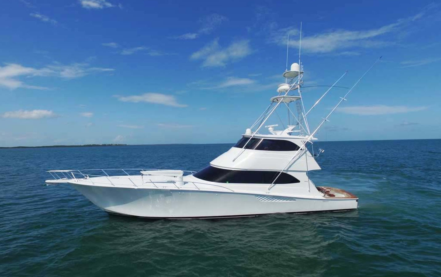 Emeril Lagasse’s 70′ Viking Aldente Is Now For Sale