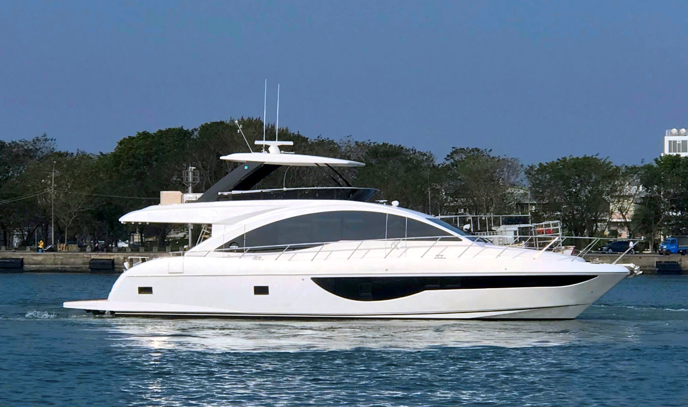 Dyna Yachts Announces New 63 Flybridge
