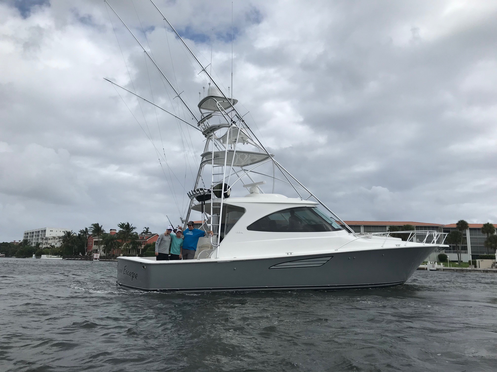 United Broker Greg Graham Sells 2018 Viking 48 Sport Tower